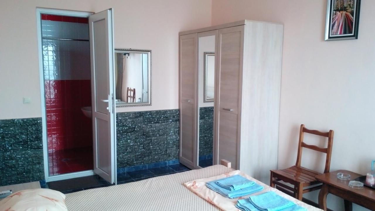 Guest House Rusalka Кобулеті Екстер'єр фото