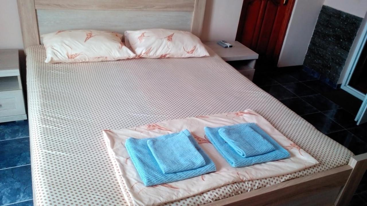 Guest House Rusalka Кобулеті Екстер'єр фото