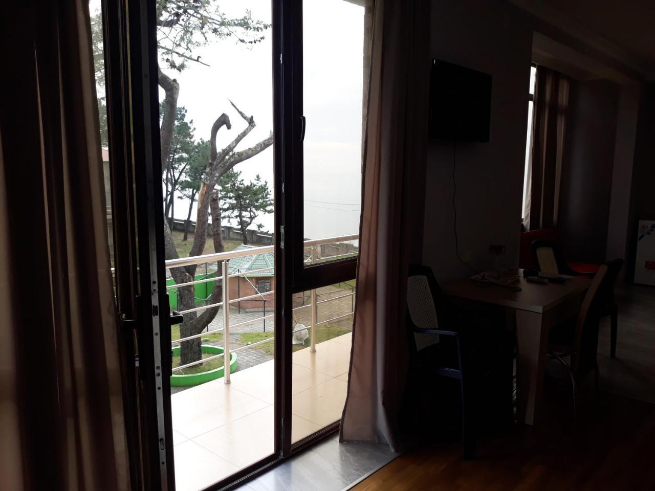 Guest House Rusalka Кобулеті Екстер'єр фото